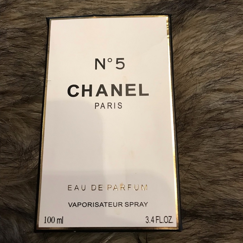Chanel No 5